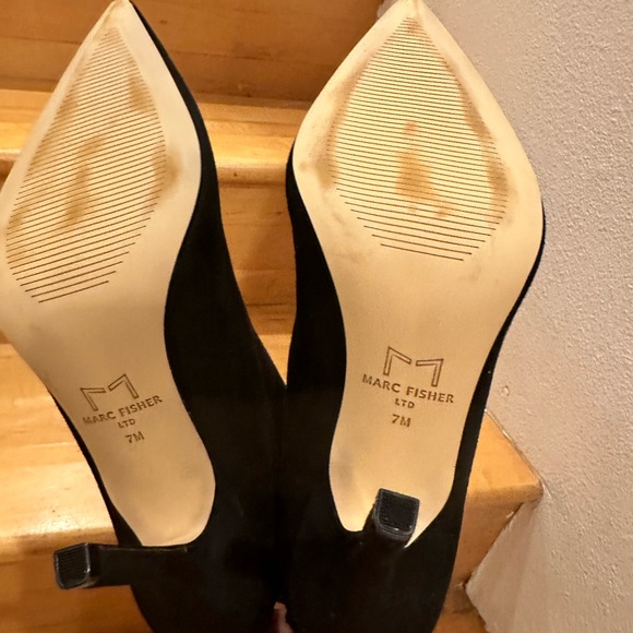 New without box. Marc Fisher Breezy Suede Heeled Booties. Size 7. - Picture 5 of 5